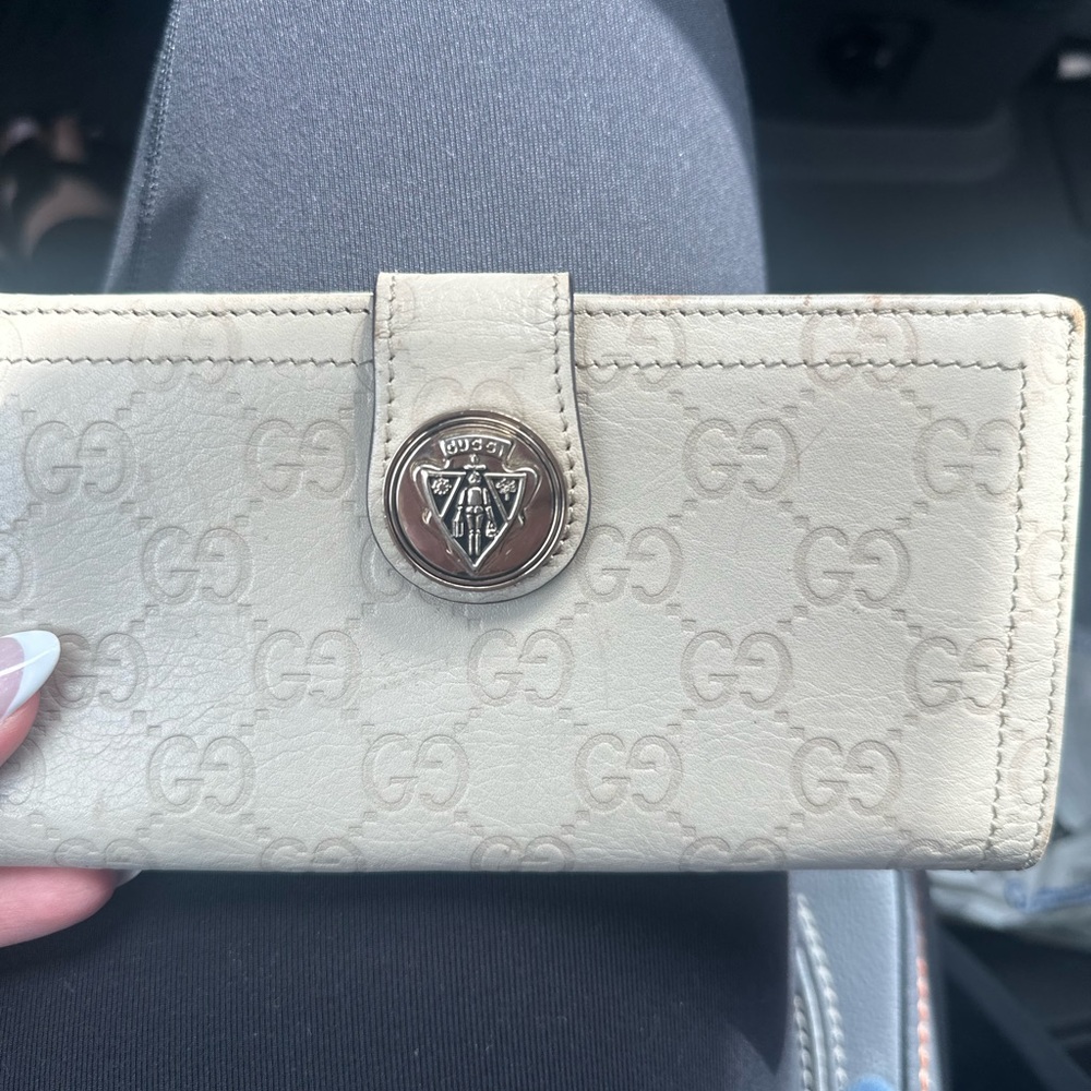 Gucci wallet